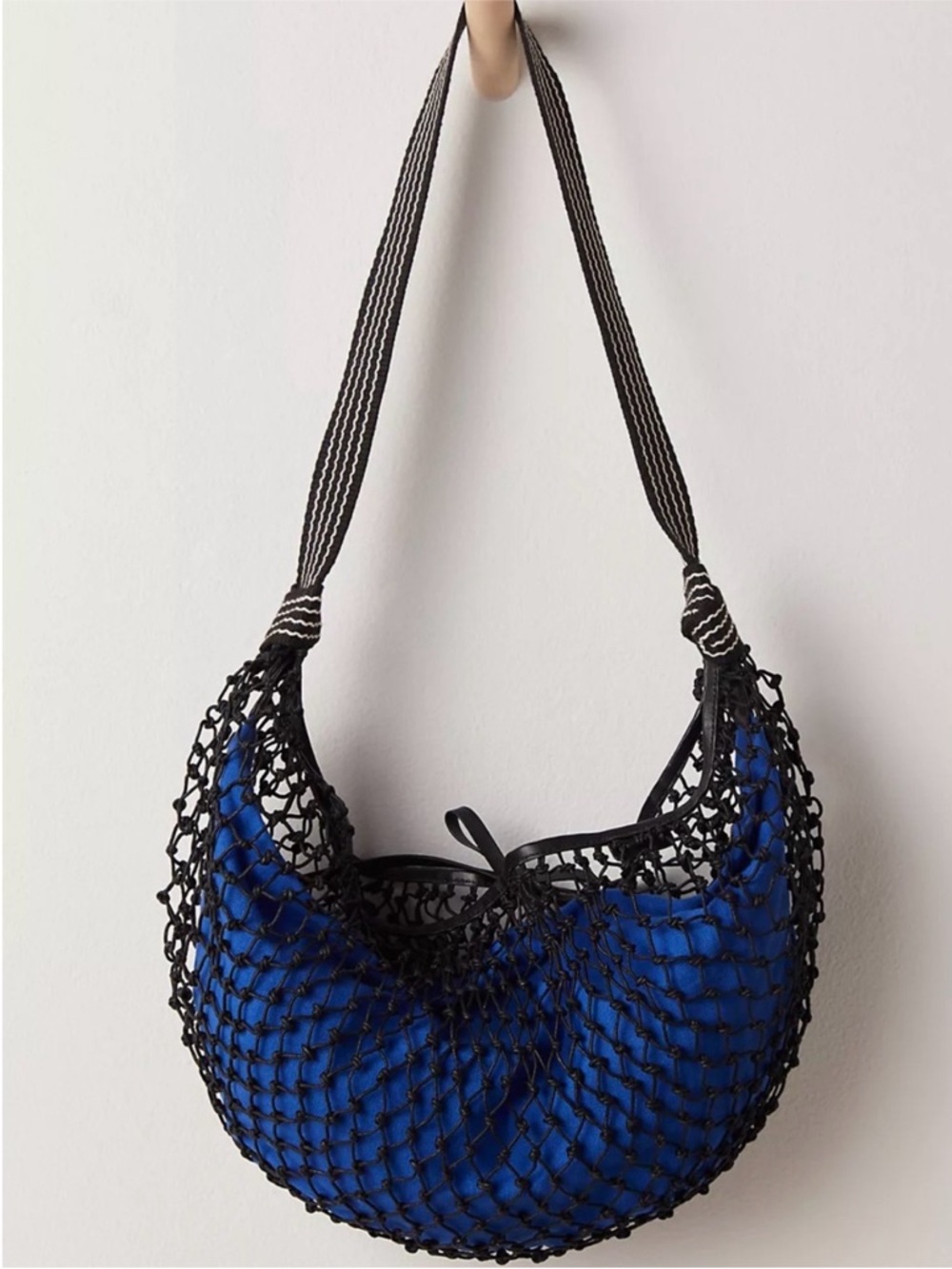 Free People Silver Springs Sling Bag. NWT. Dark blue